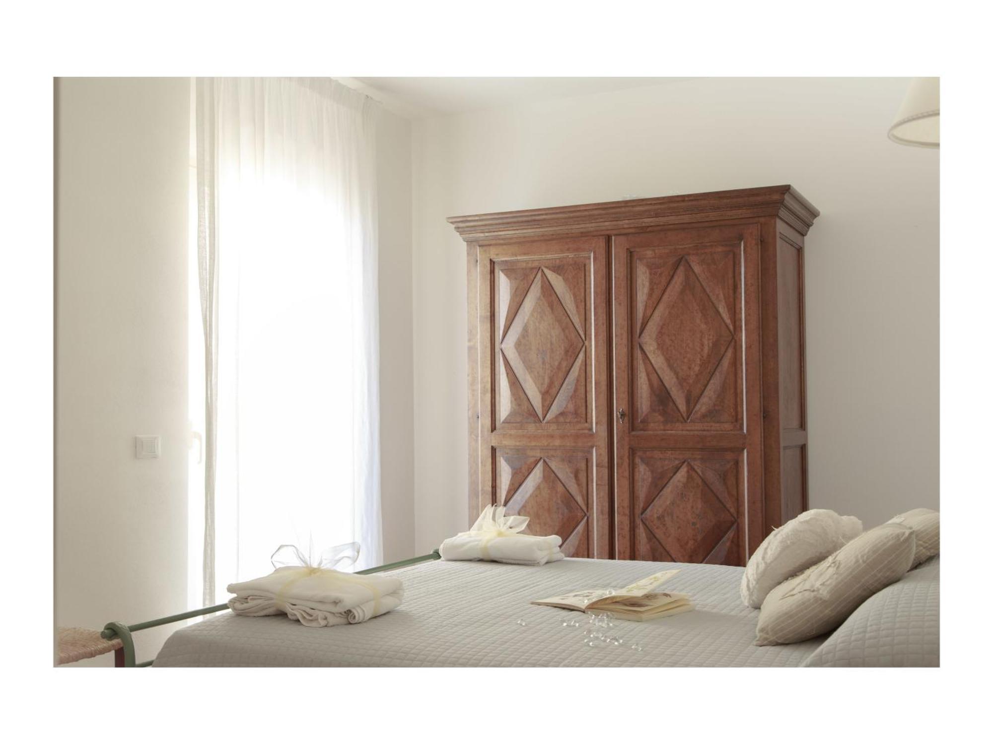 Corso Emanuele Apartments Сан-Винченцо Номер фото