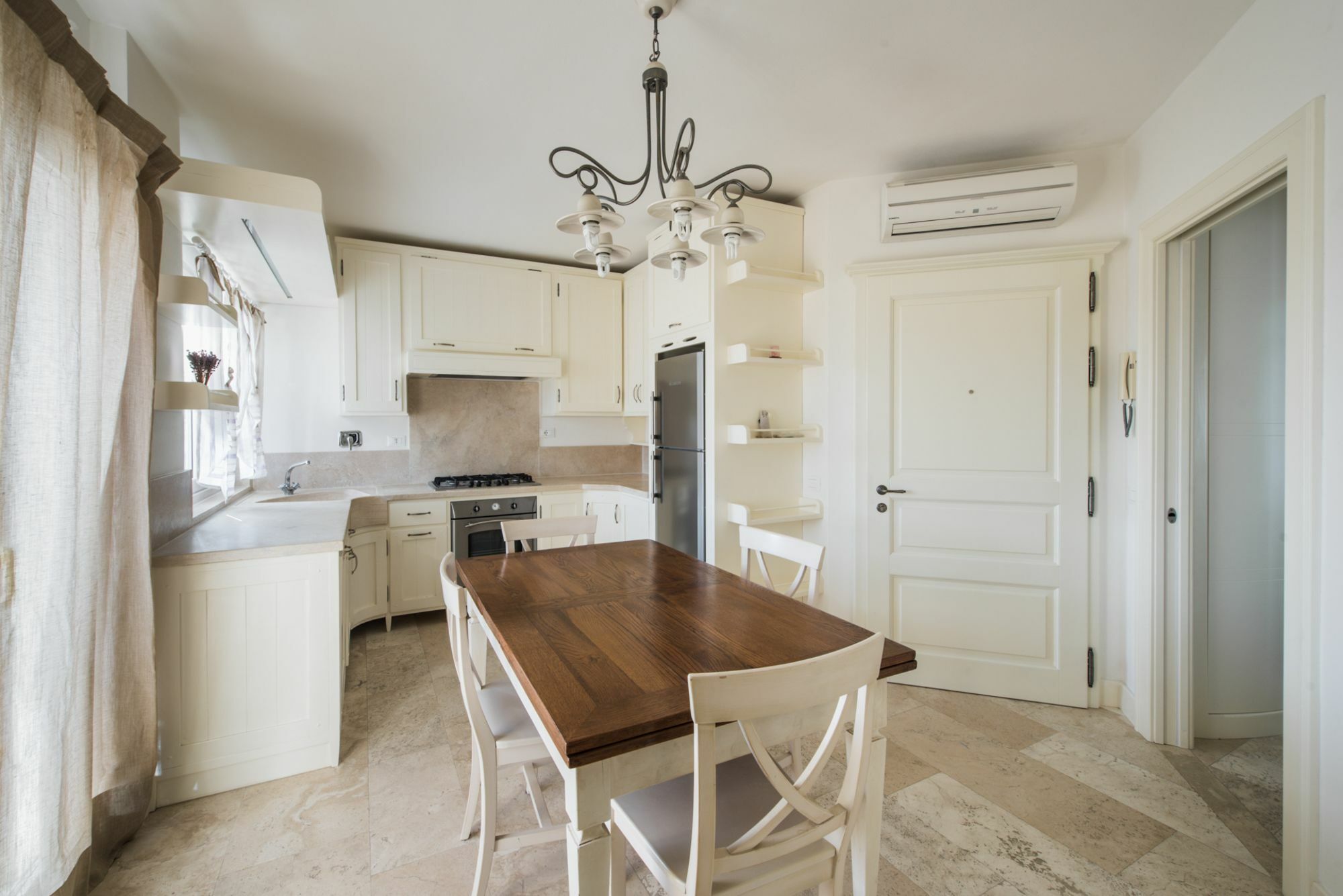 Corso Emanuele Apartments Сан-Винченцо Экстерьер фото